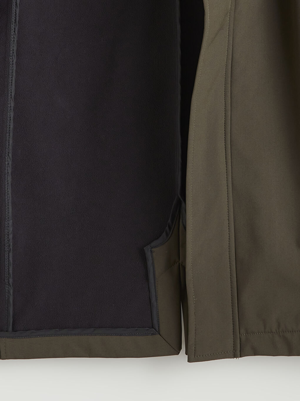 Haki Standart Kalıp Kapüşonlu Erkek Yağmurluk-6