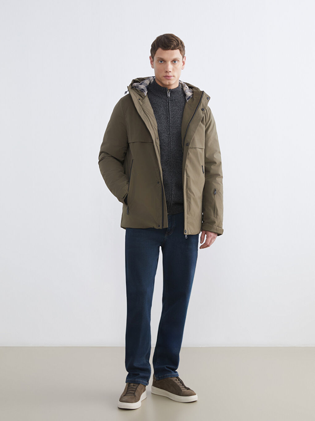 Bej Standart Kalıp Kapüşonlu Erkek Mont-1