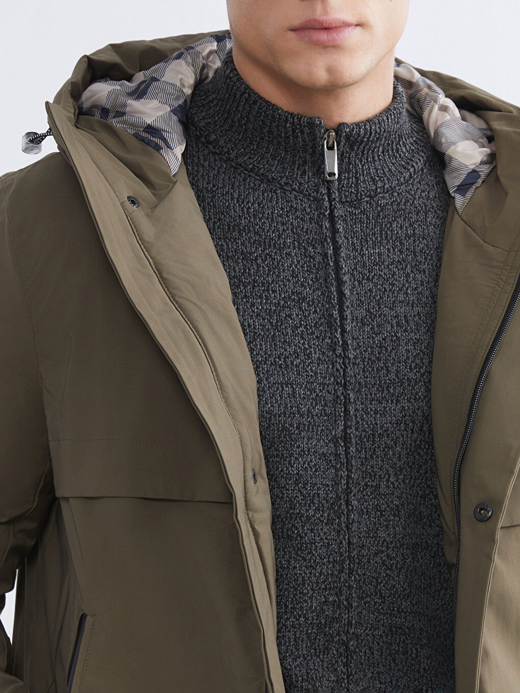 Bej Standart Kalıp Kapüşonlu Erkek Mont-2