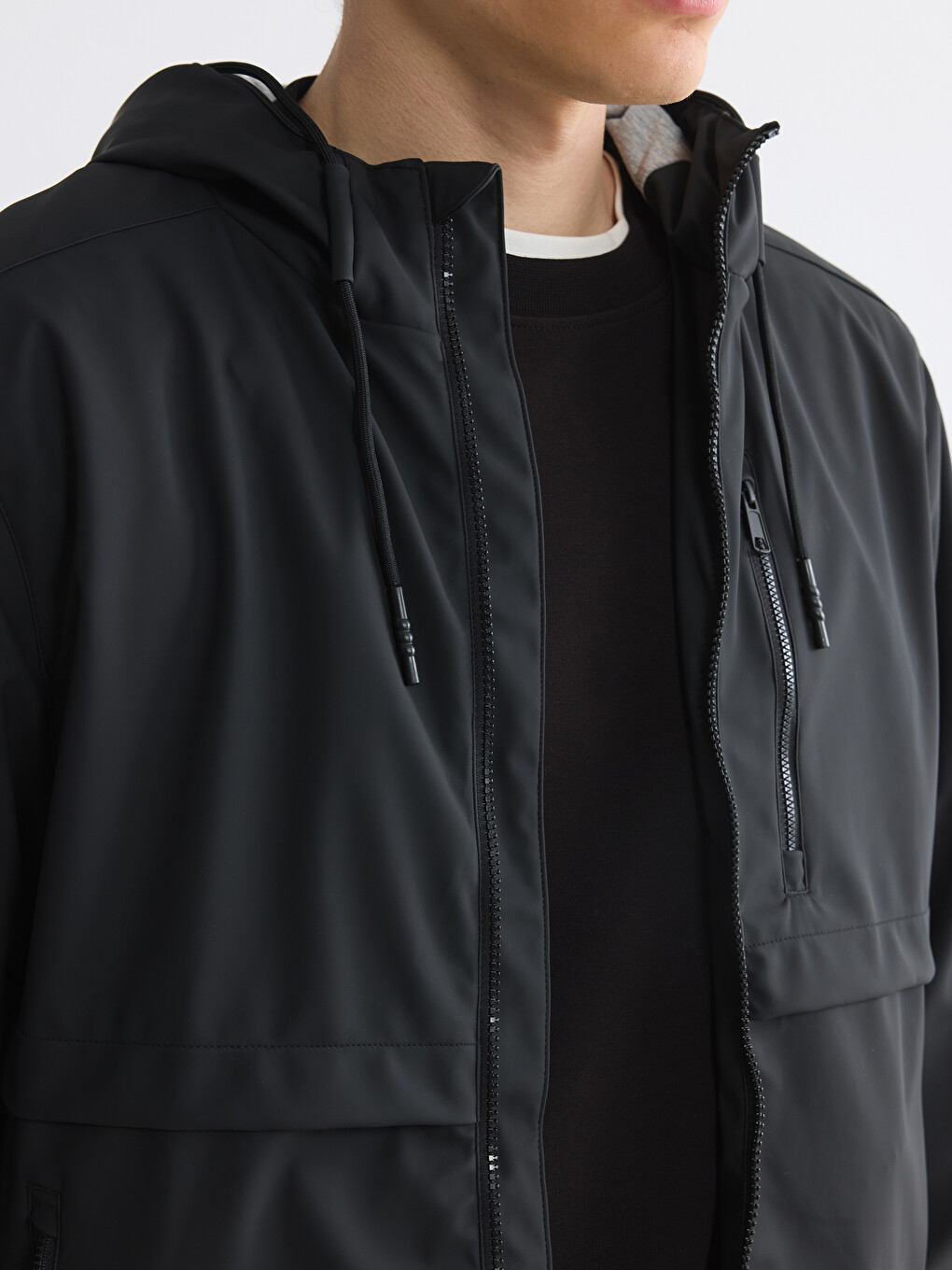 Regular Fit Hooded Men's Raincoat-3