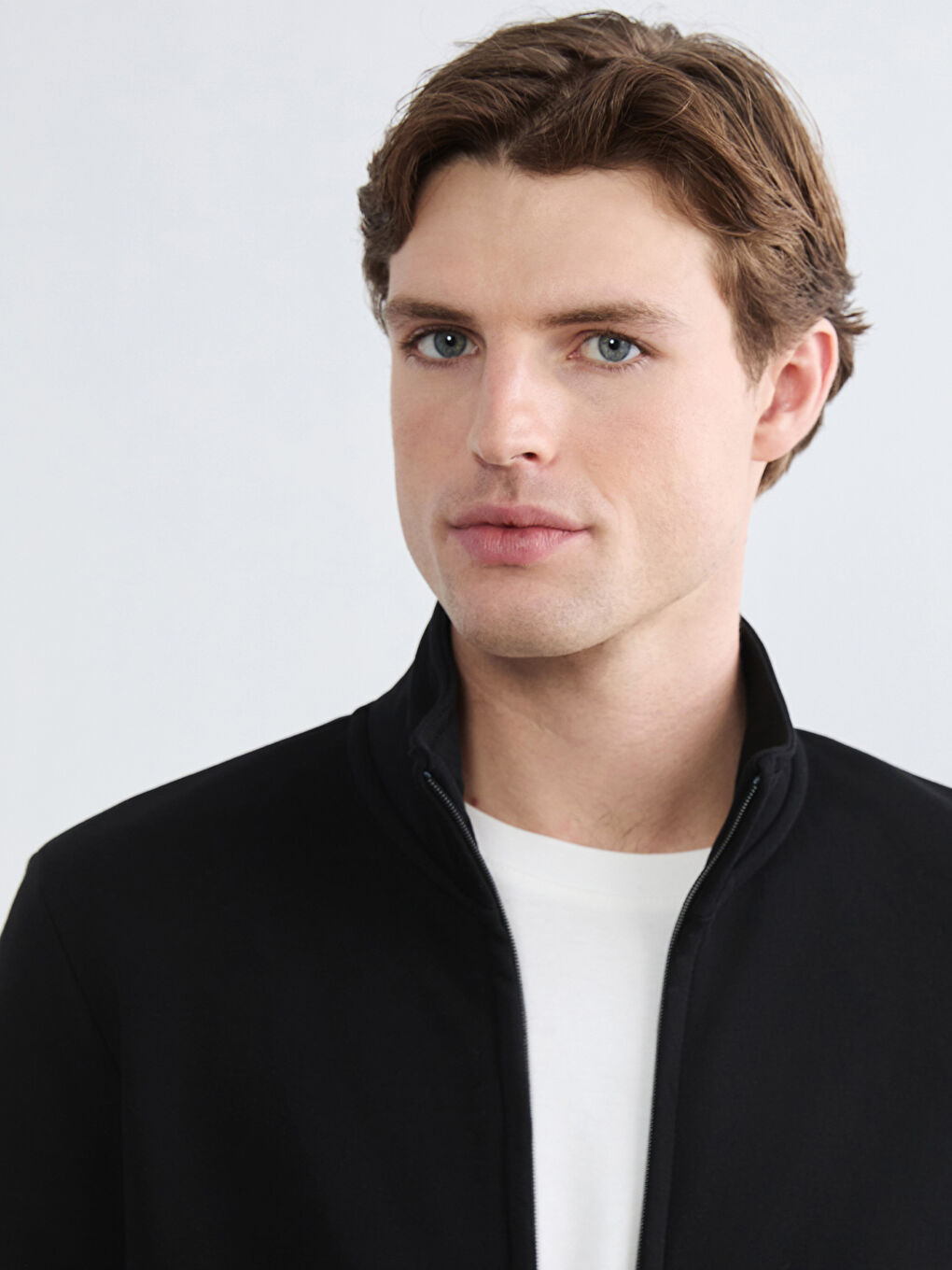 Siyah Standart Fit Dik Yaka Erkek Fermuarlı Sweatshirt-2