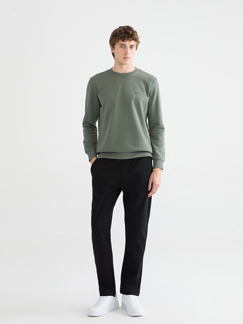 Siyah Standart Kalıp Erkek Kalın Eşofman Altı