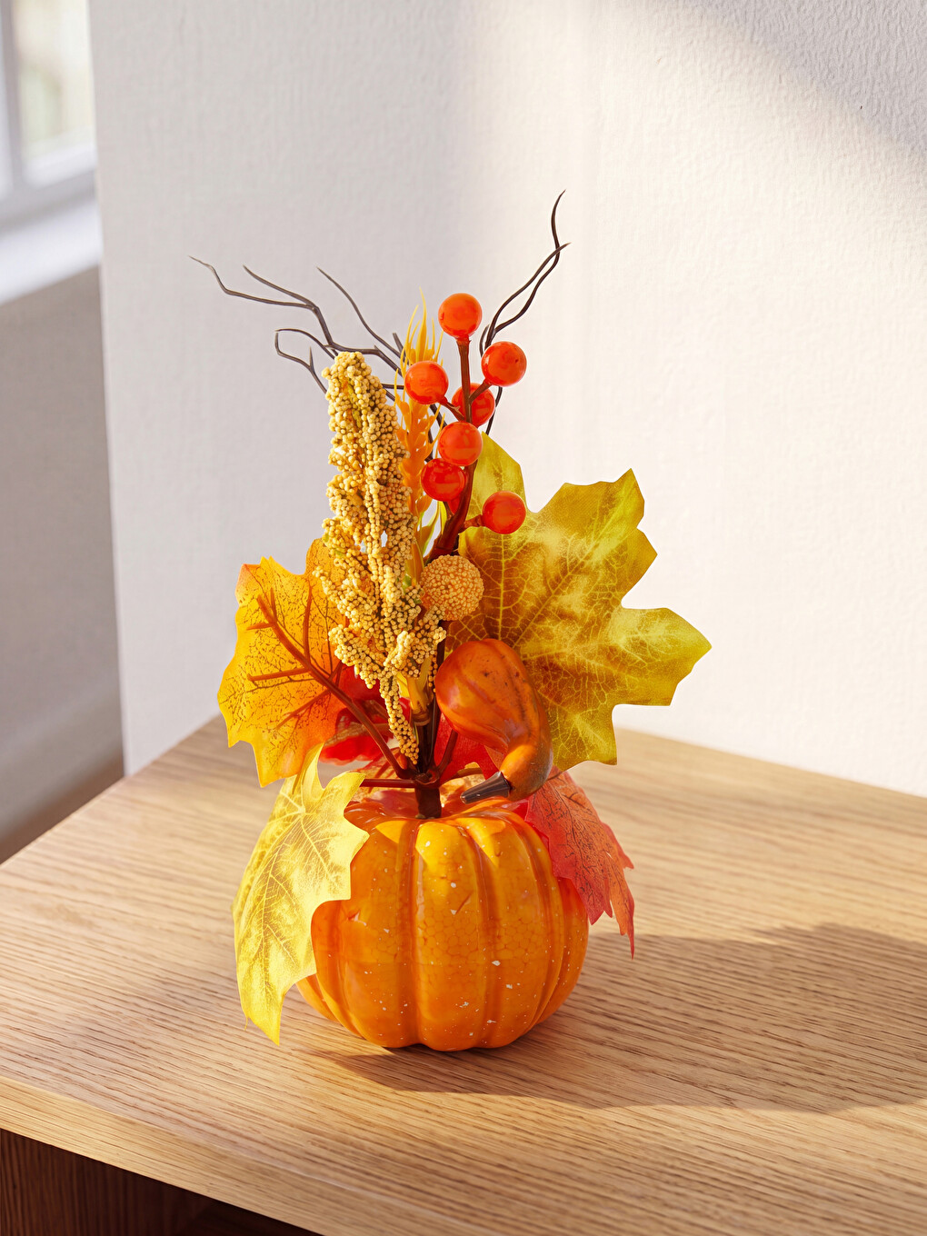 Turuncu Dekoratif Yapay Çiçek