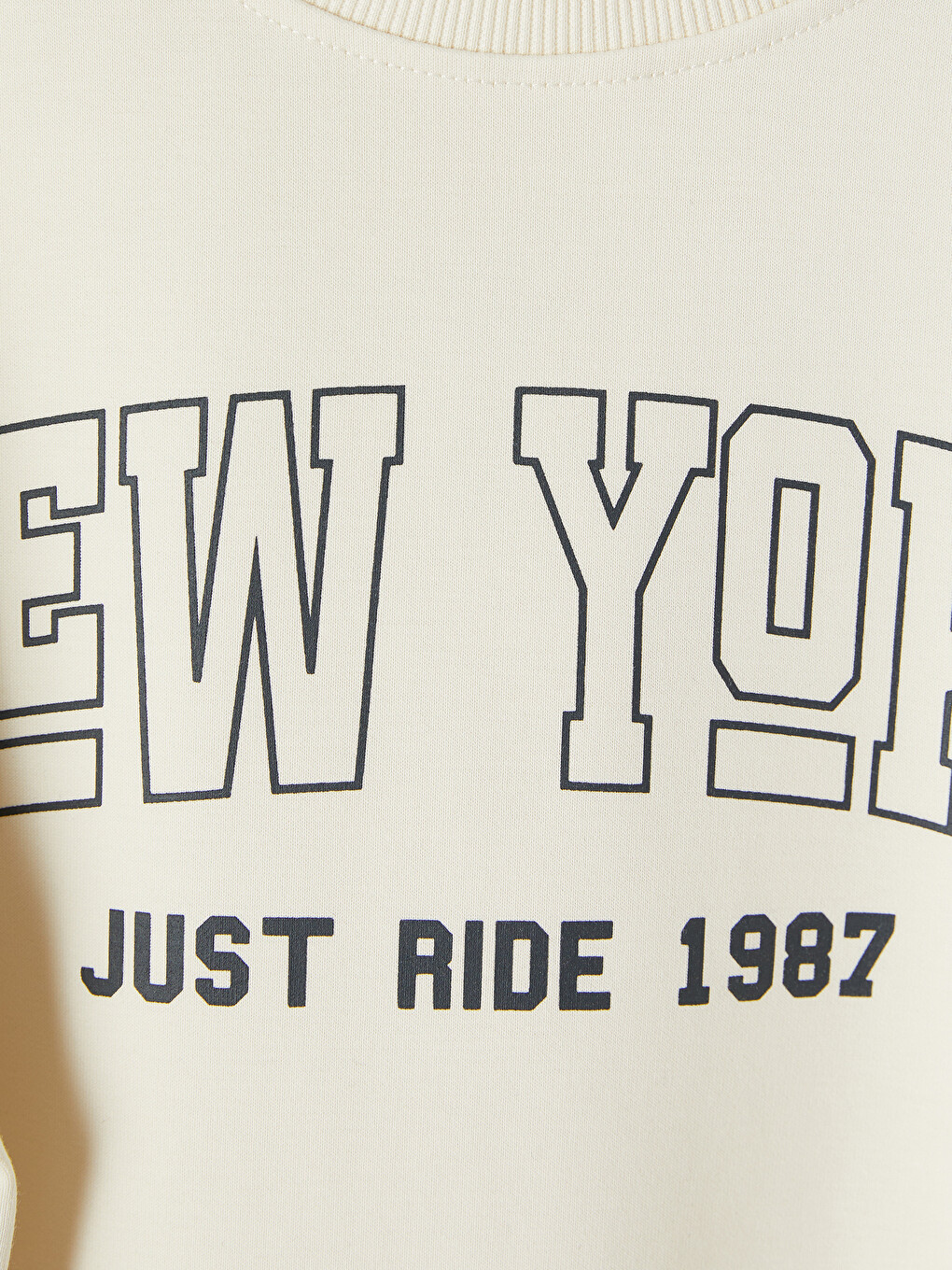 Bej New York Baskılı Erkek Çocuk Sweatshirt-1