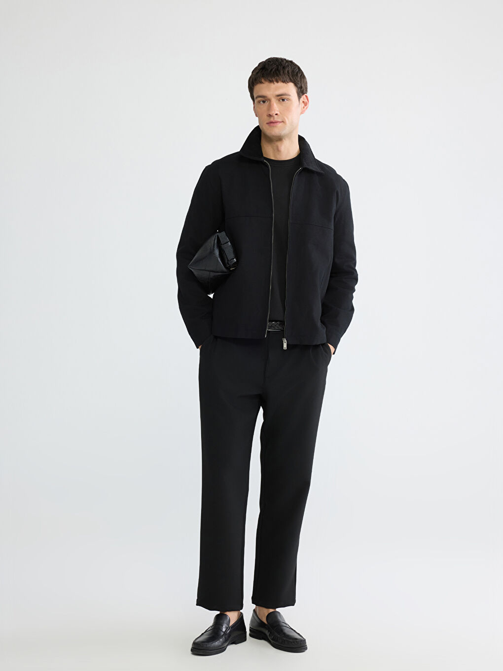 Siyah Rahat Kalıp Kadife Yaka Erkek Mont-1