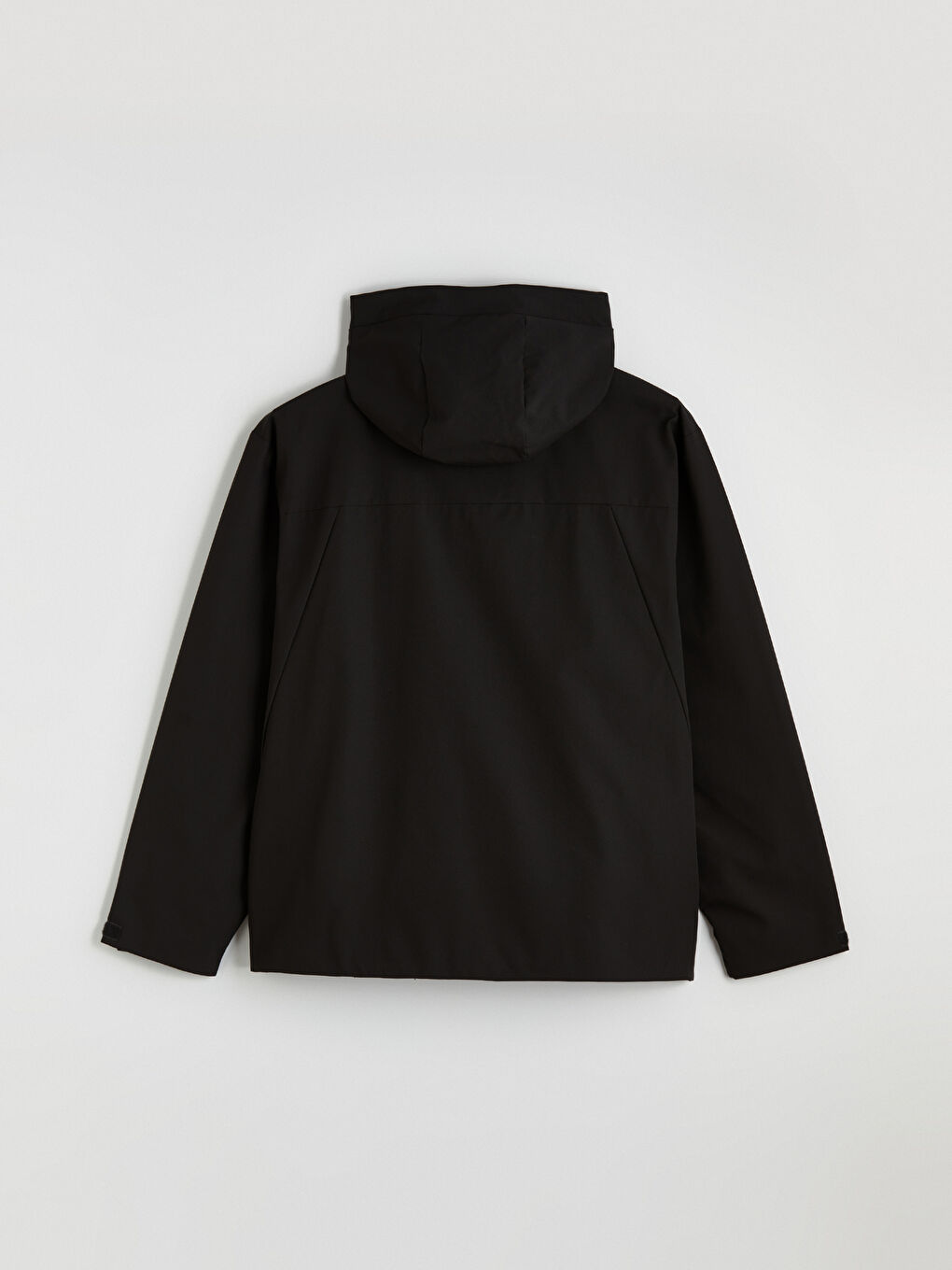 Siyah Standart Kalıp Kapüşonlu Erkek Yağmurluk-7