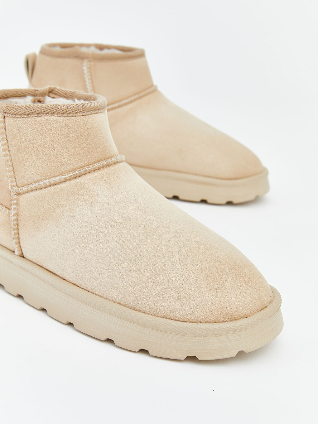 Bej Kadın Kürklü Bot-2