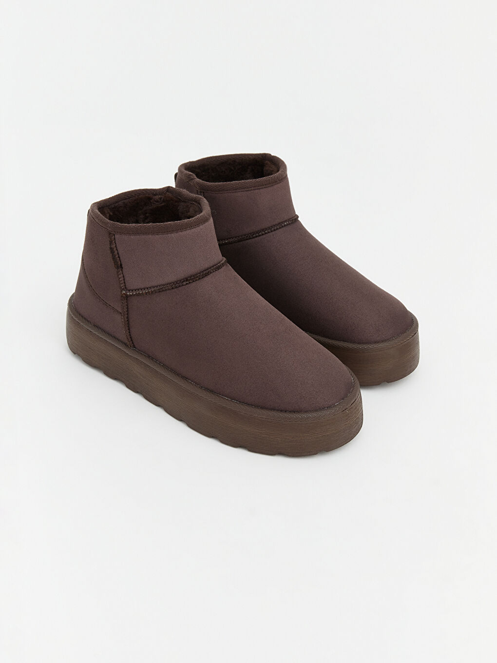 Kahverengi  Suni Kürklü Kadın Bot	