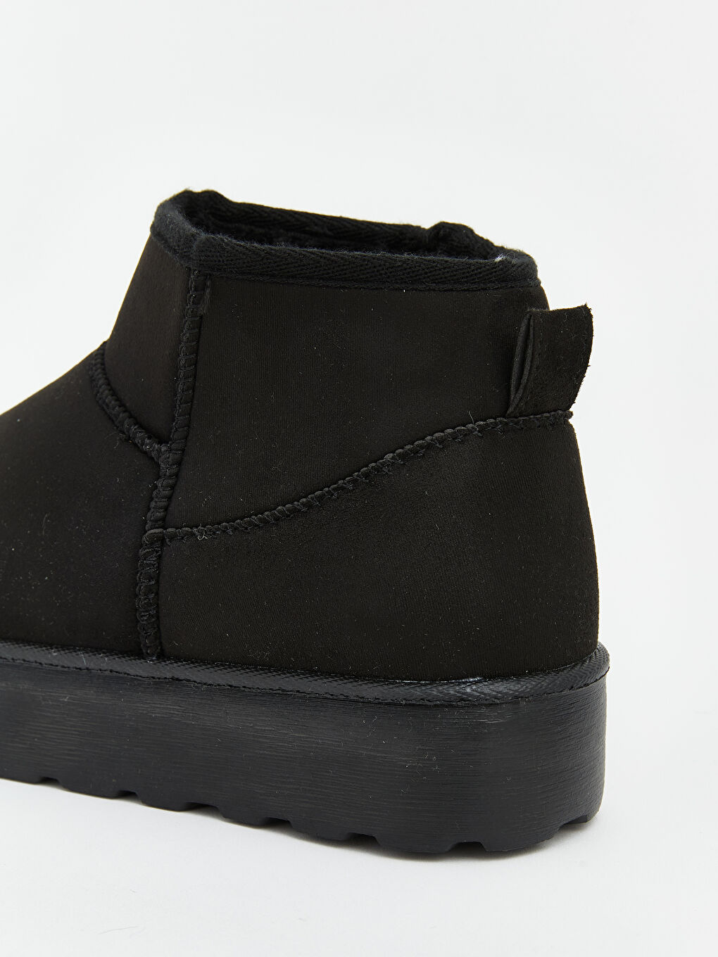 پووت ڕه‌ش ژن-4