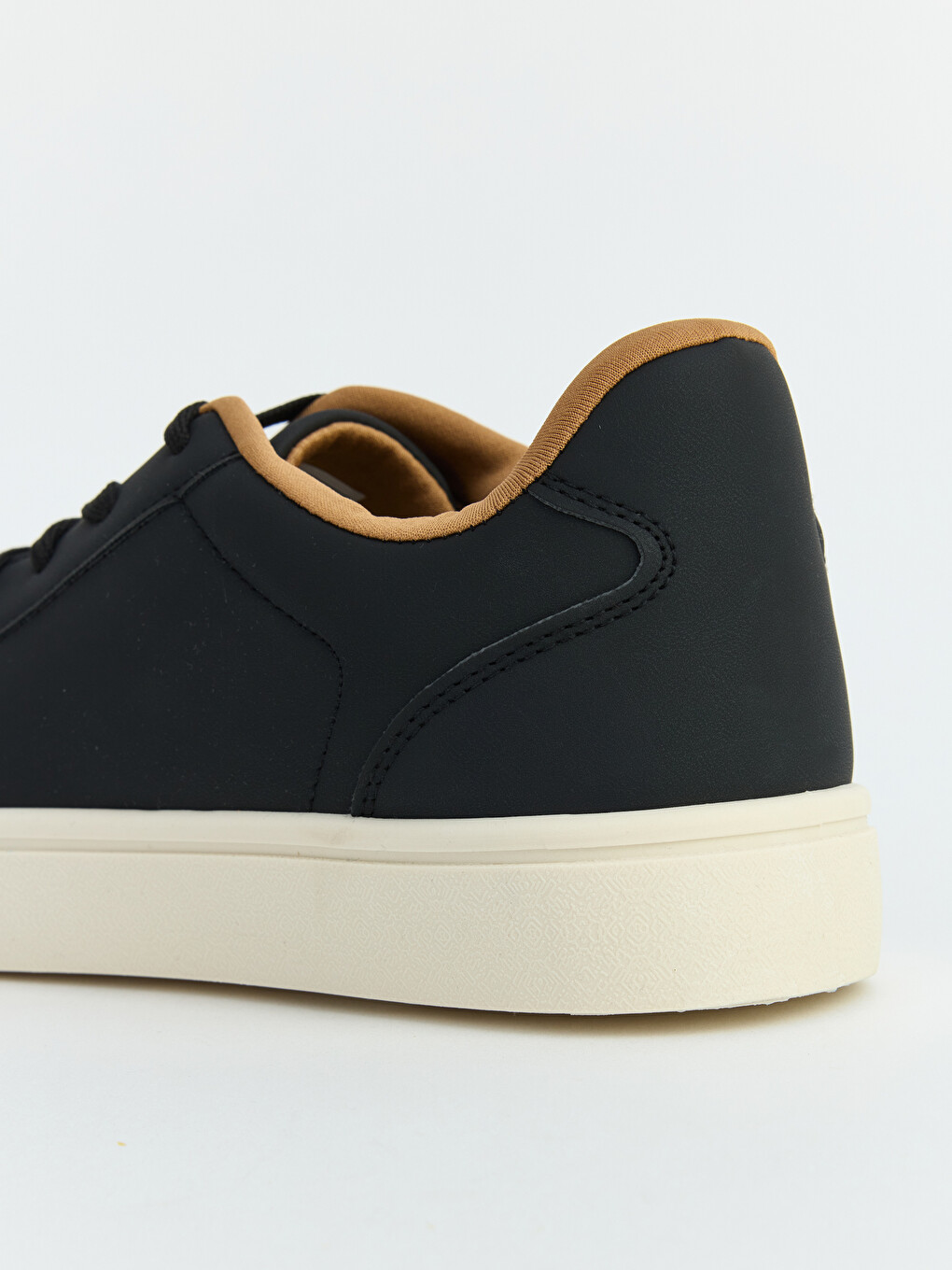 Laced Men's Trainers-4