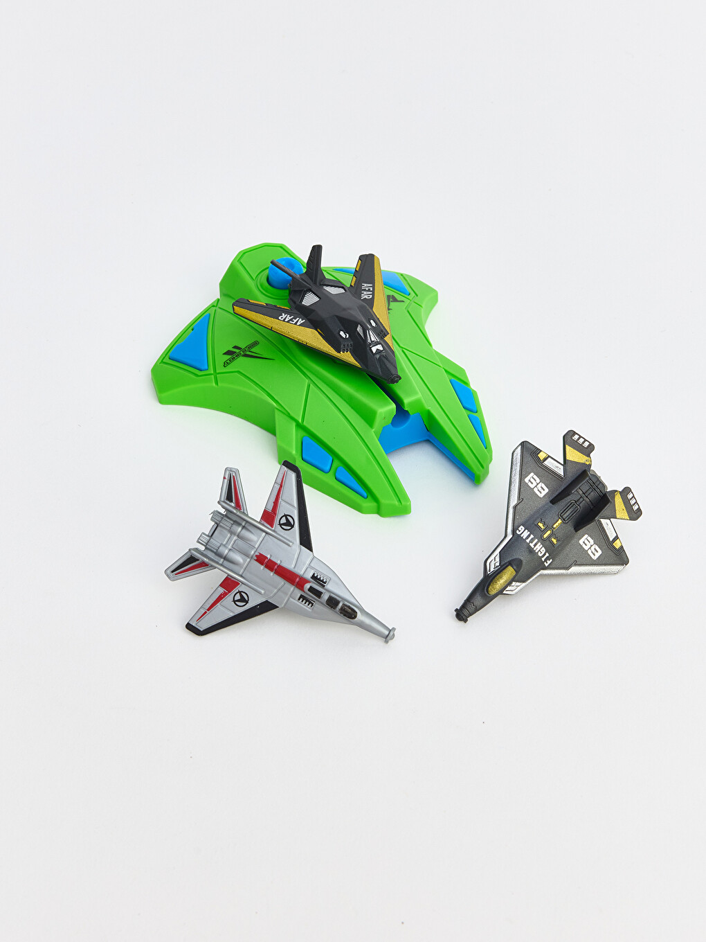 Toy Jet-1