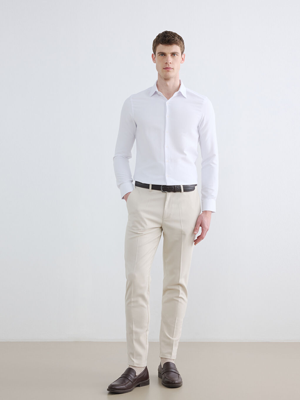 Beyaz Slim Fit Armürlü Erkek Gömlek-1