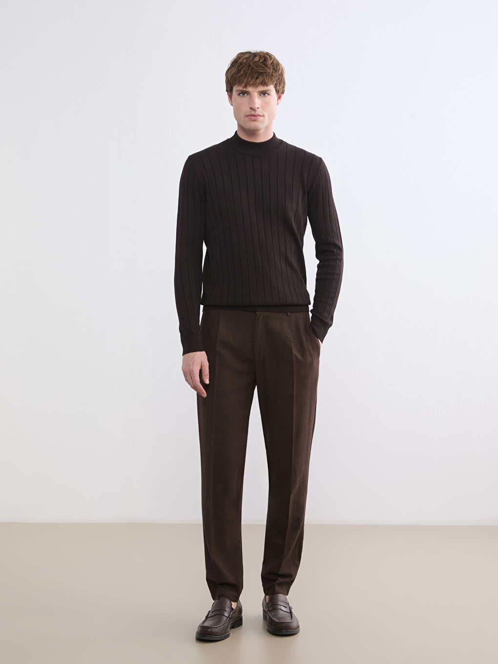 Kahverengi Yarım Balıkçı Yaka Çizgili Erkek Triko Kazak-1