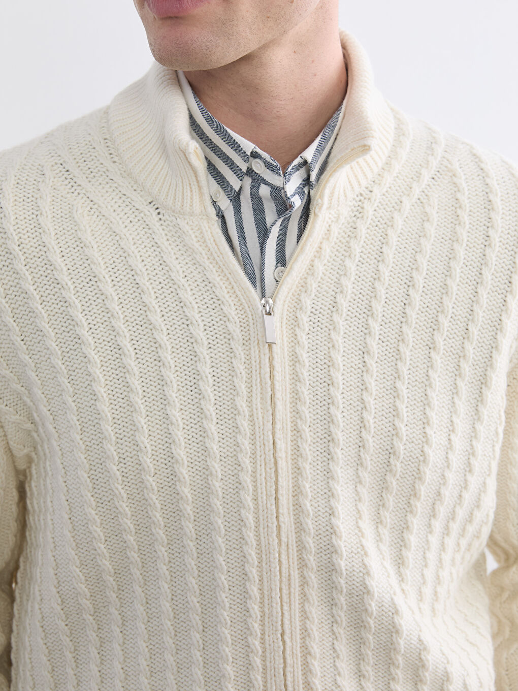 Ekru Standart Kalıp Dik Yaka Erkek Triko Hırka-2