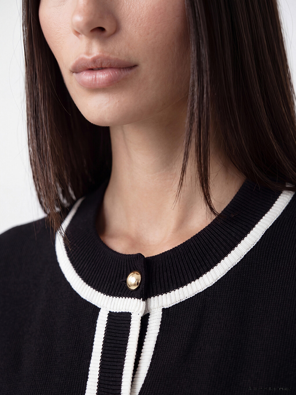 Crew Neck Striped Detail Women's Knitwear Cardigan-2