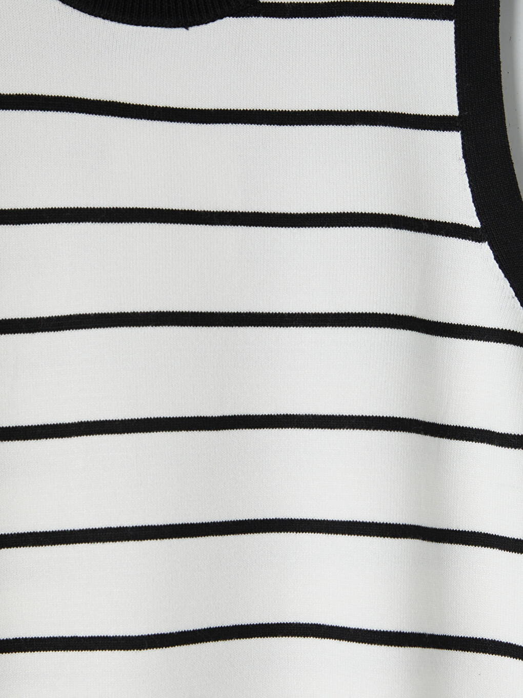 Crew Neck Striped Women's Knitwear Sweater Vest-6