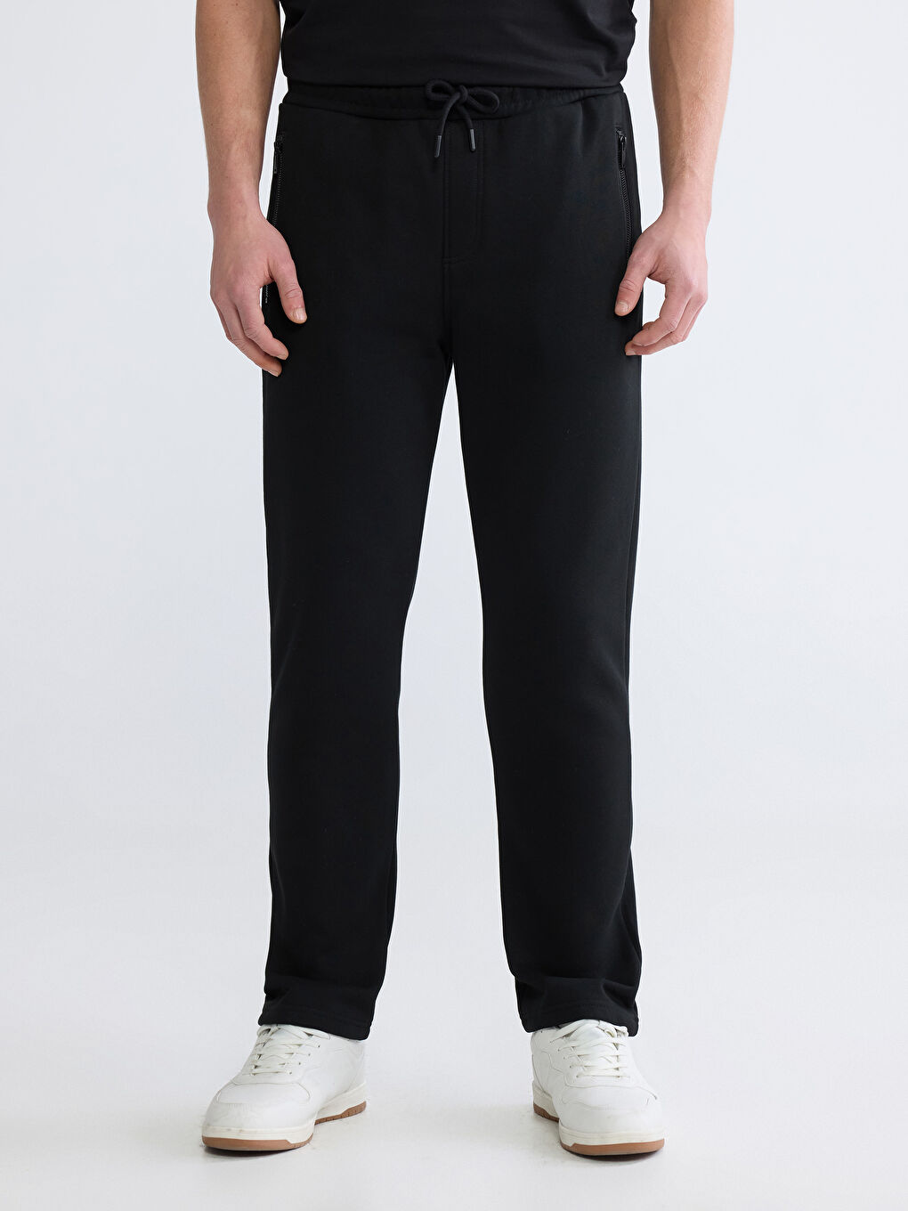 Siyah Regular Fit Erkek Eşofman Altı-1