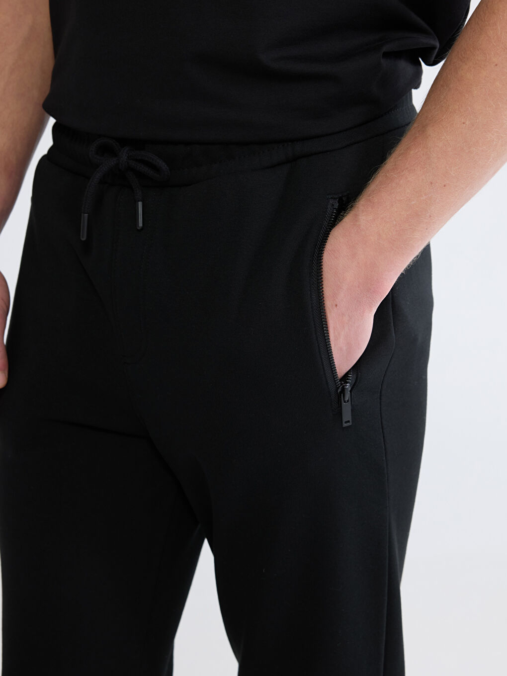 Siyah Regular Fit Erkek Eşofman Altı-2