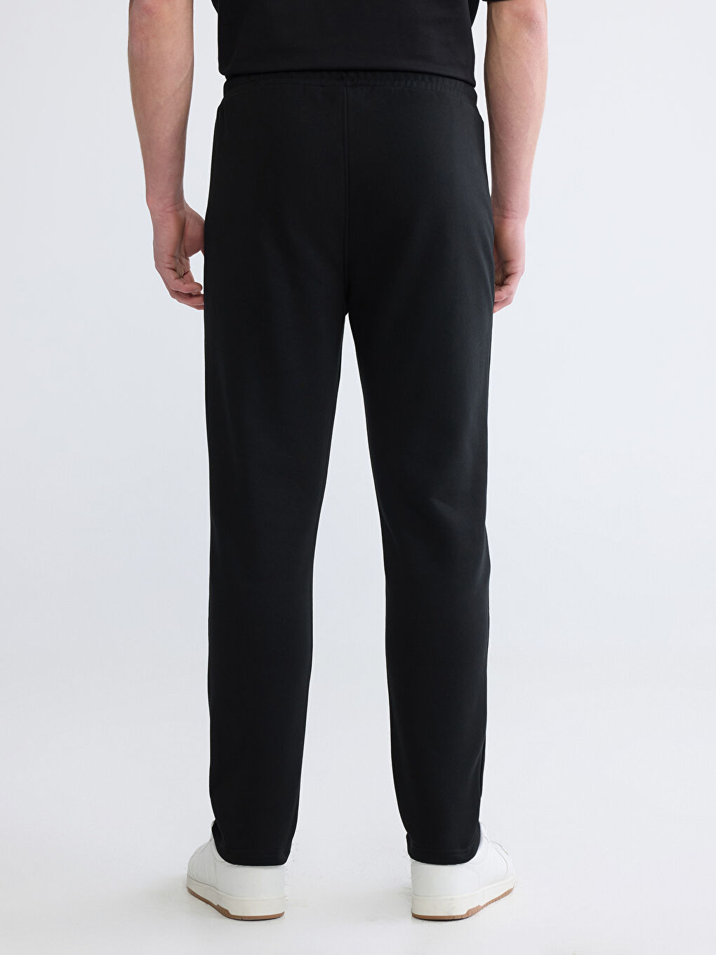 Siyah Regular Fit Erkek Eşofman Altı-3