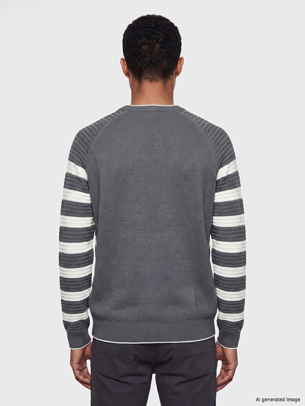 Crew Neck Striped Men's Knitwear Sweater-3