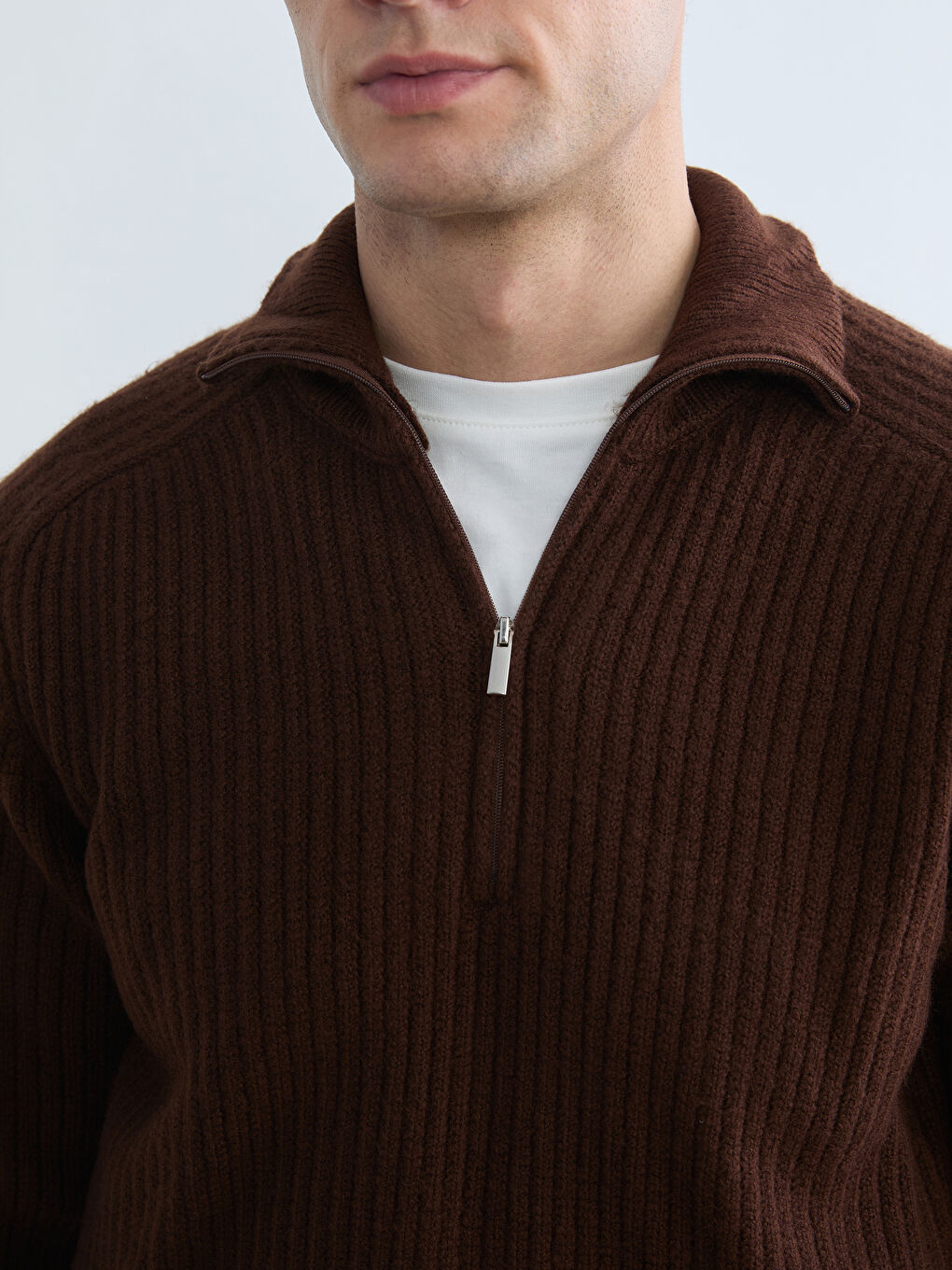 Men's ribbed knit turtleneck sweater.-2
