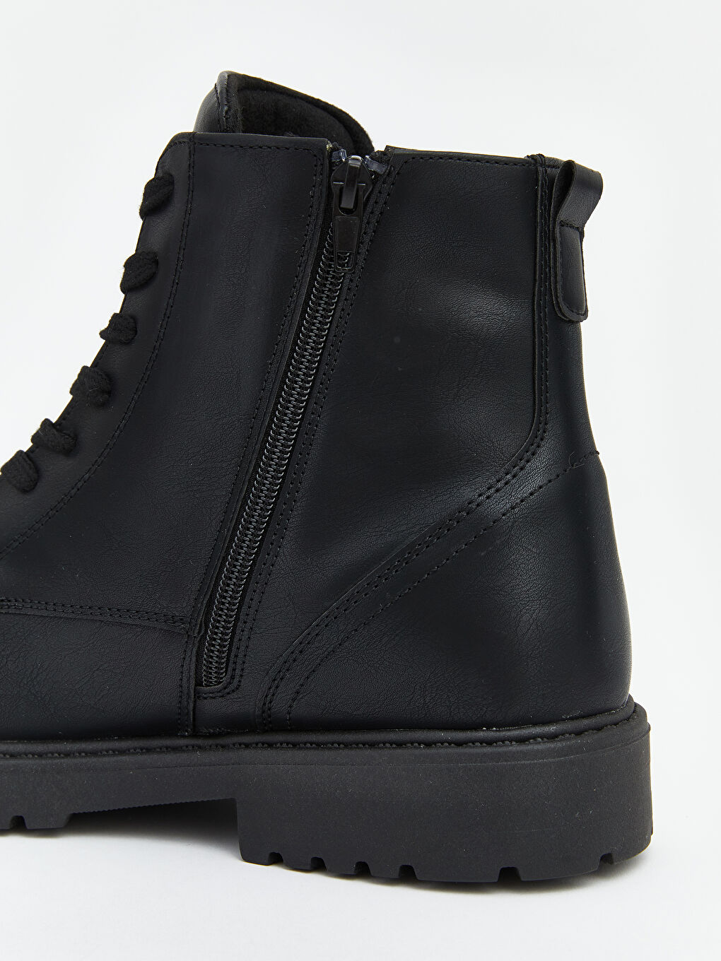 Siyah Erkek Bağcıklı Bot-4