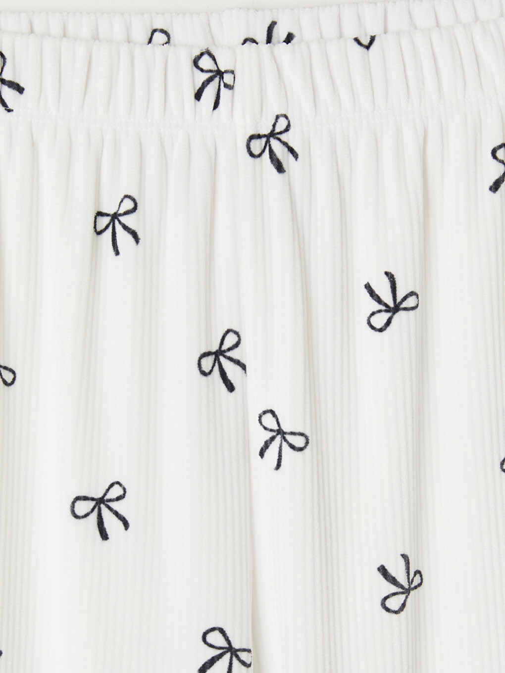 Set De Pijama Din Catifea Pentru Femei Cu Model Cu Funde-10