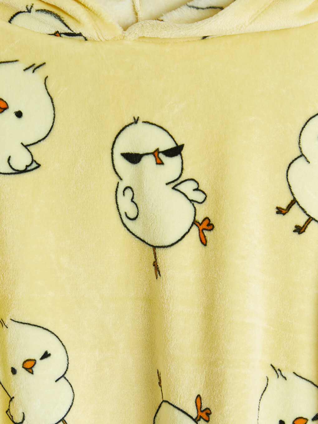 Kapüşonlu Civciv Baskılı Kadın Pelüş Pijama Üst-5