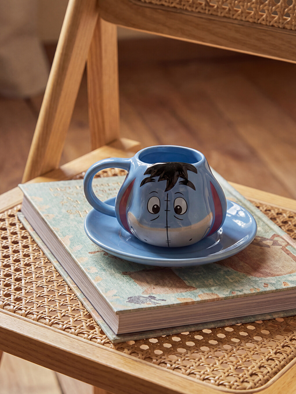 Karışık Eeyore Baskılı Seramik Fincan Takımı 100 Ml