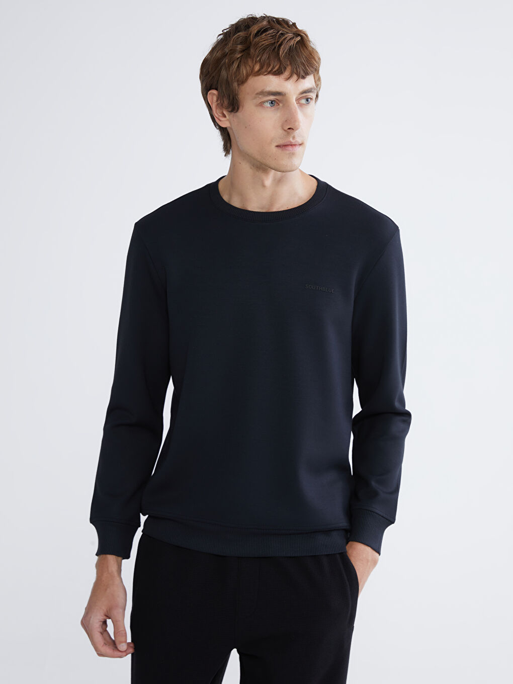 Siyah Biaiklet Yaka Erkek Sweatshirt