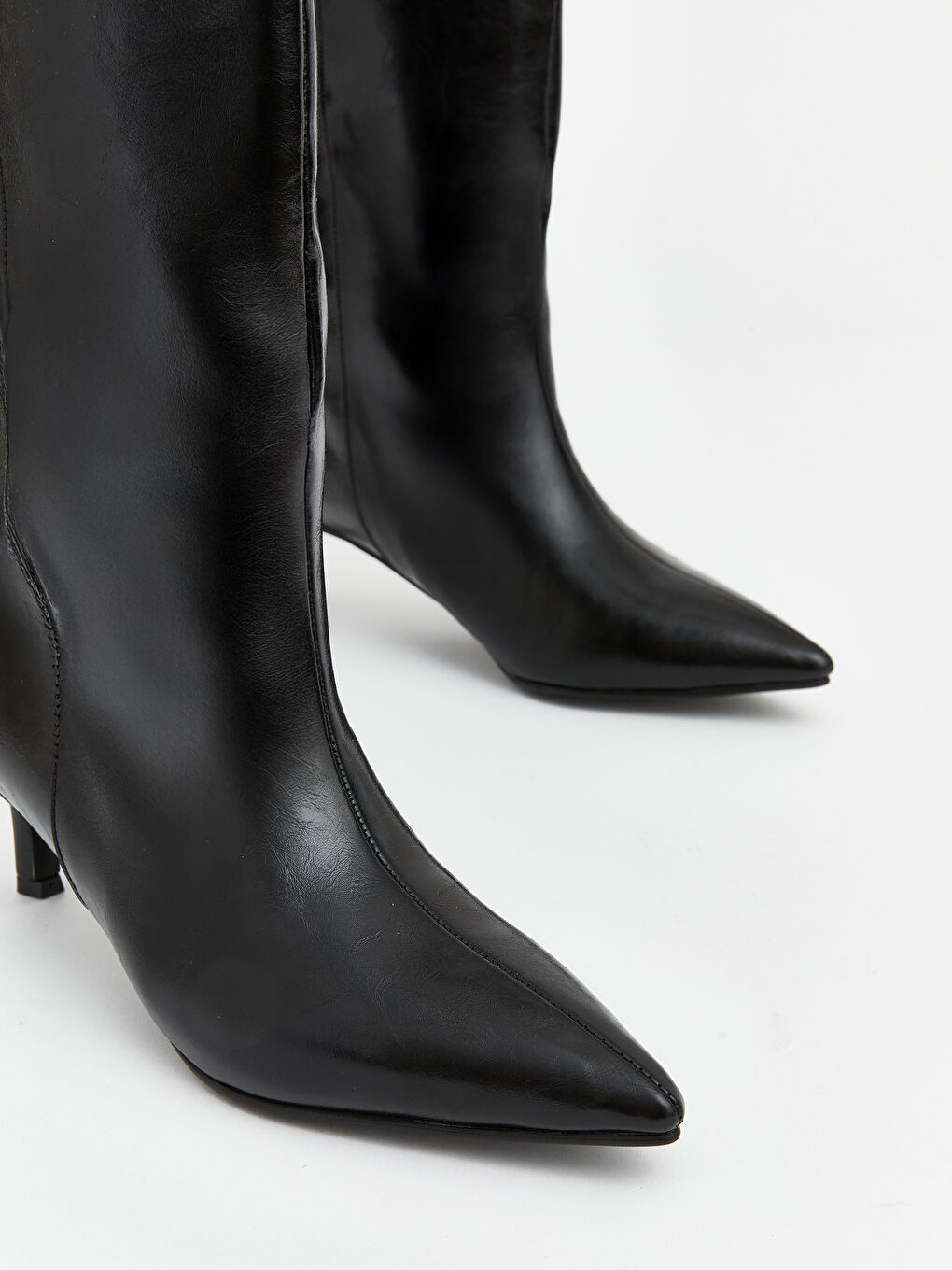 Siyah Sivri Burunlu Kadın Topuklu Kadın Çizme-2