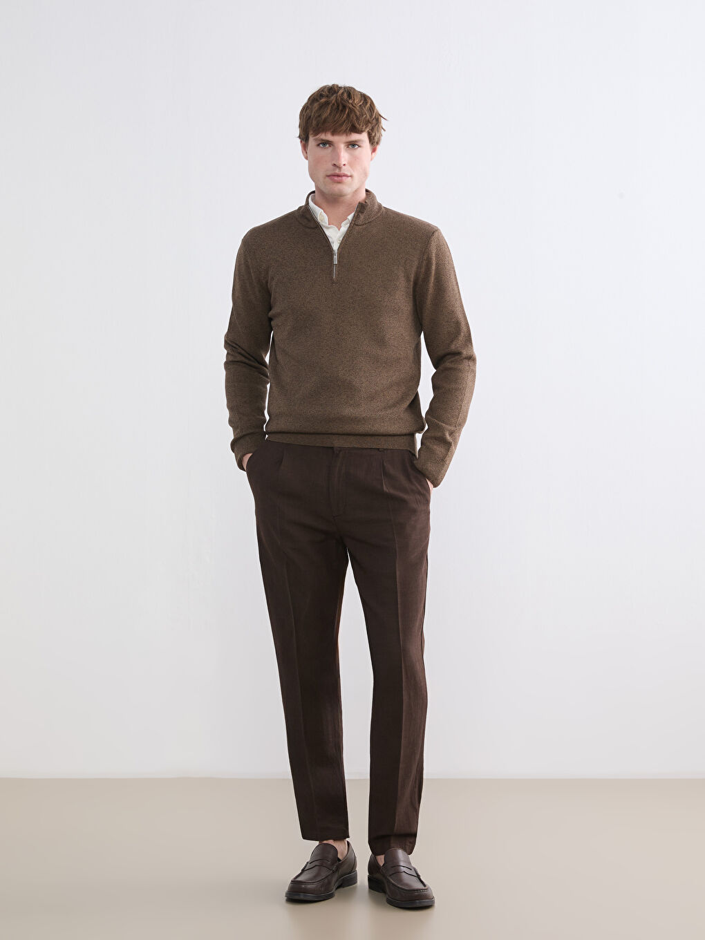 Kahverengi Dik Yaka Erkek Triko Kazak-1