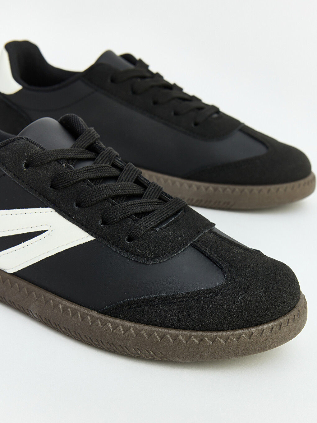 Faux Suede Boys' Sneakers-2