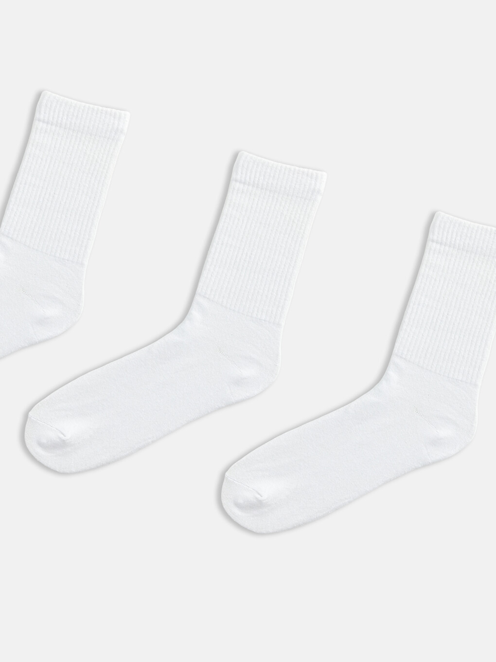 Man White Ankle Socks-1