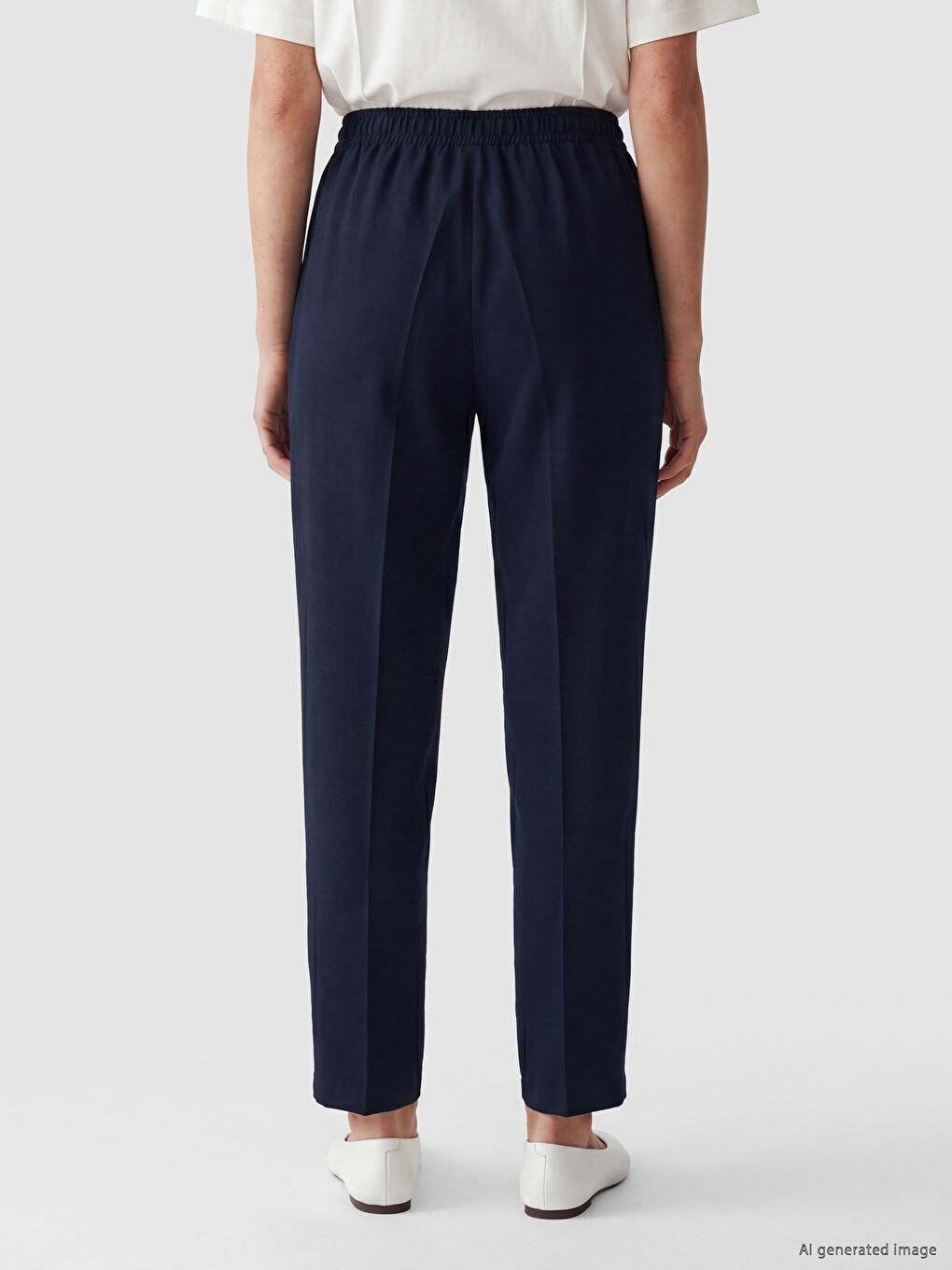 Elastic Waist Carrot Fit Women's Trousers-3