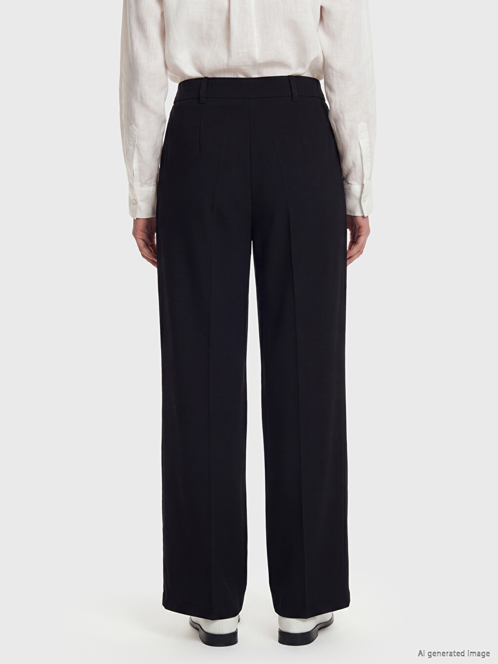 Pleated Wide Leg Regular Fit Women's Trousers-3