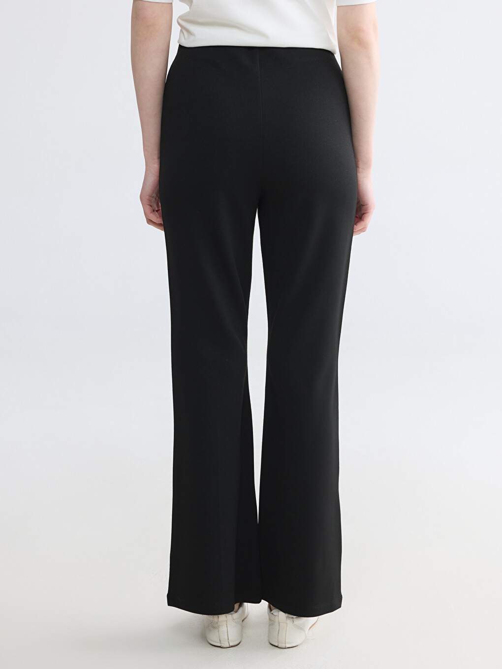 Woman Black Trousers-3