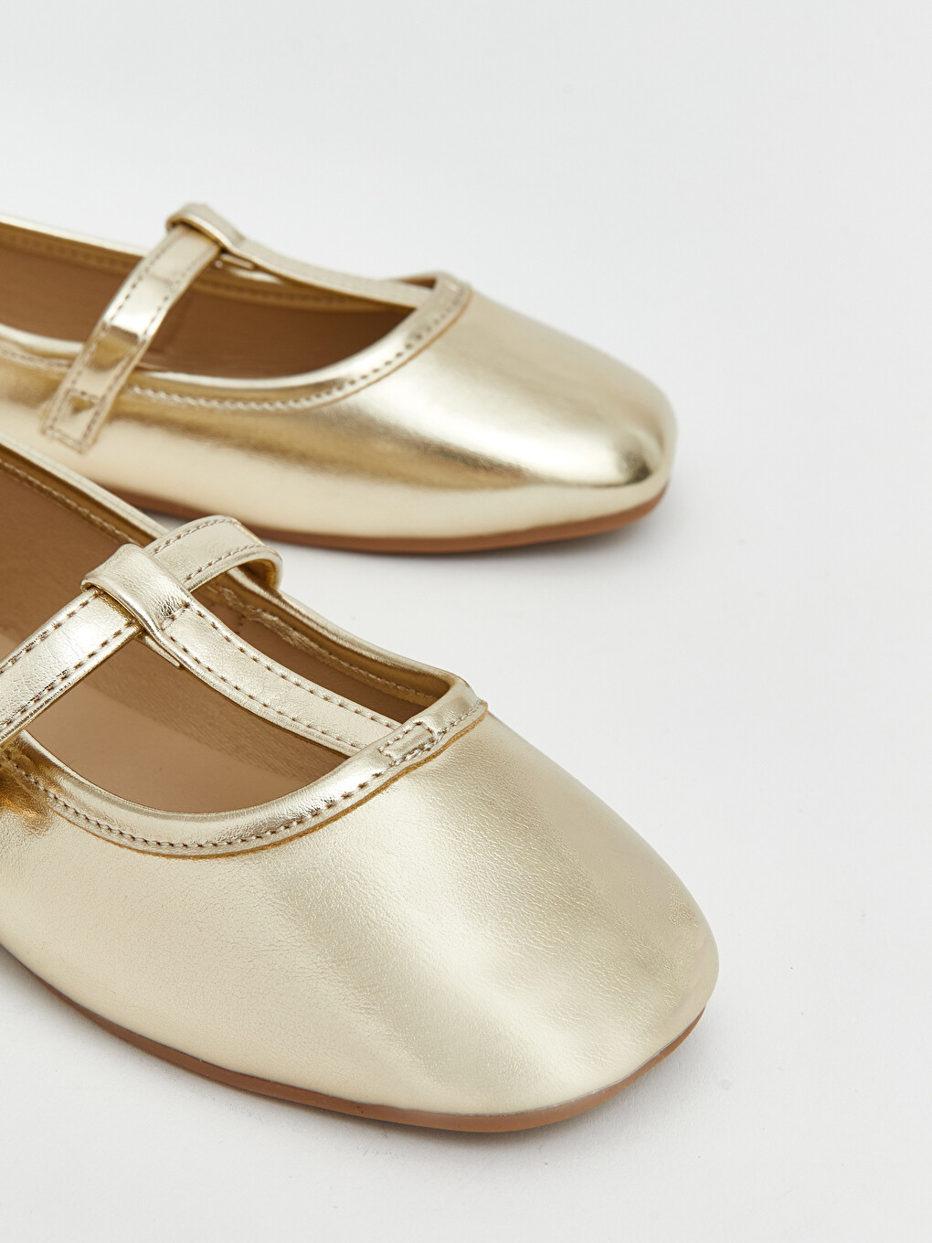 Shiny Faux Leather Girls' Ballet Flats-2