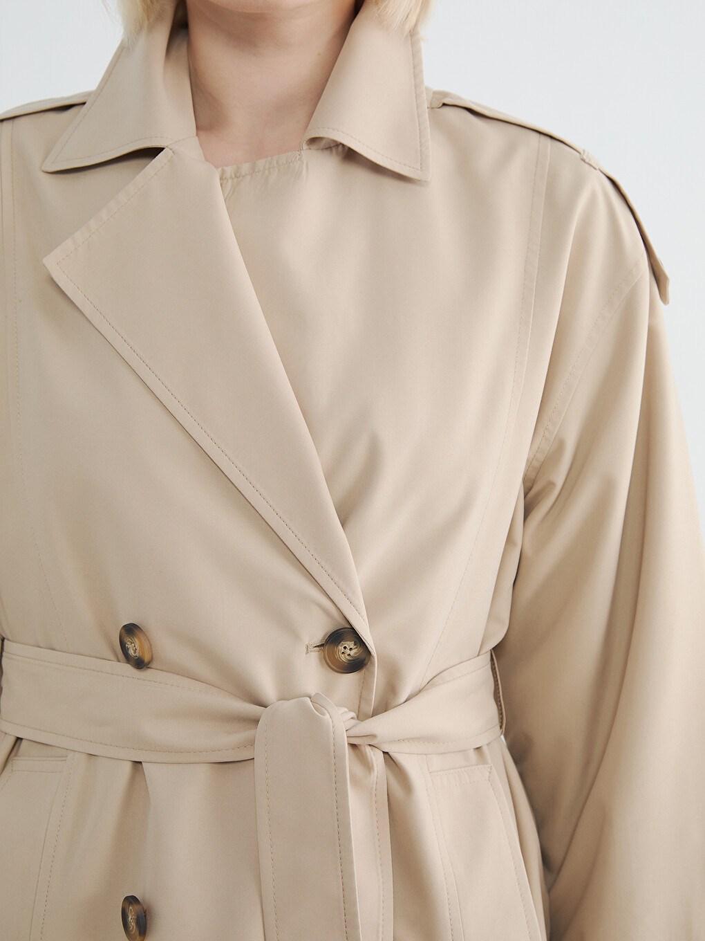 Double-breasted Sash Women's Trenchcoat-3