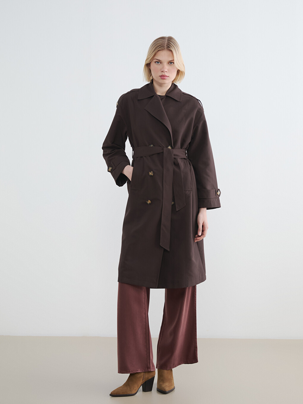Double-breasted Sash Women's Trenchcoat-1