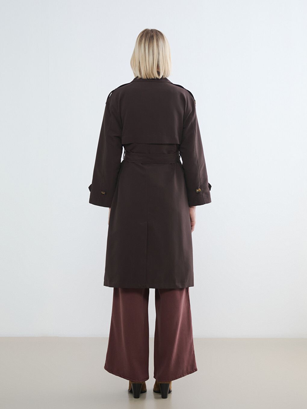 Double-breasted Sash Women's Trenchcoat-4