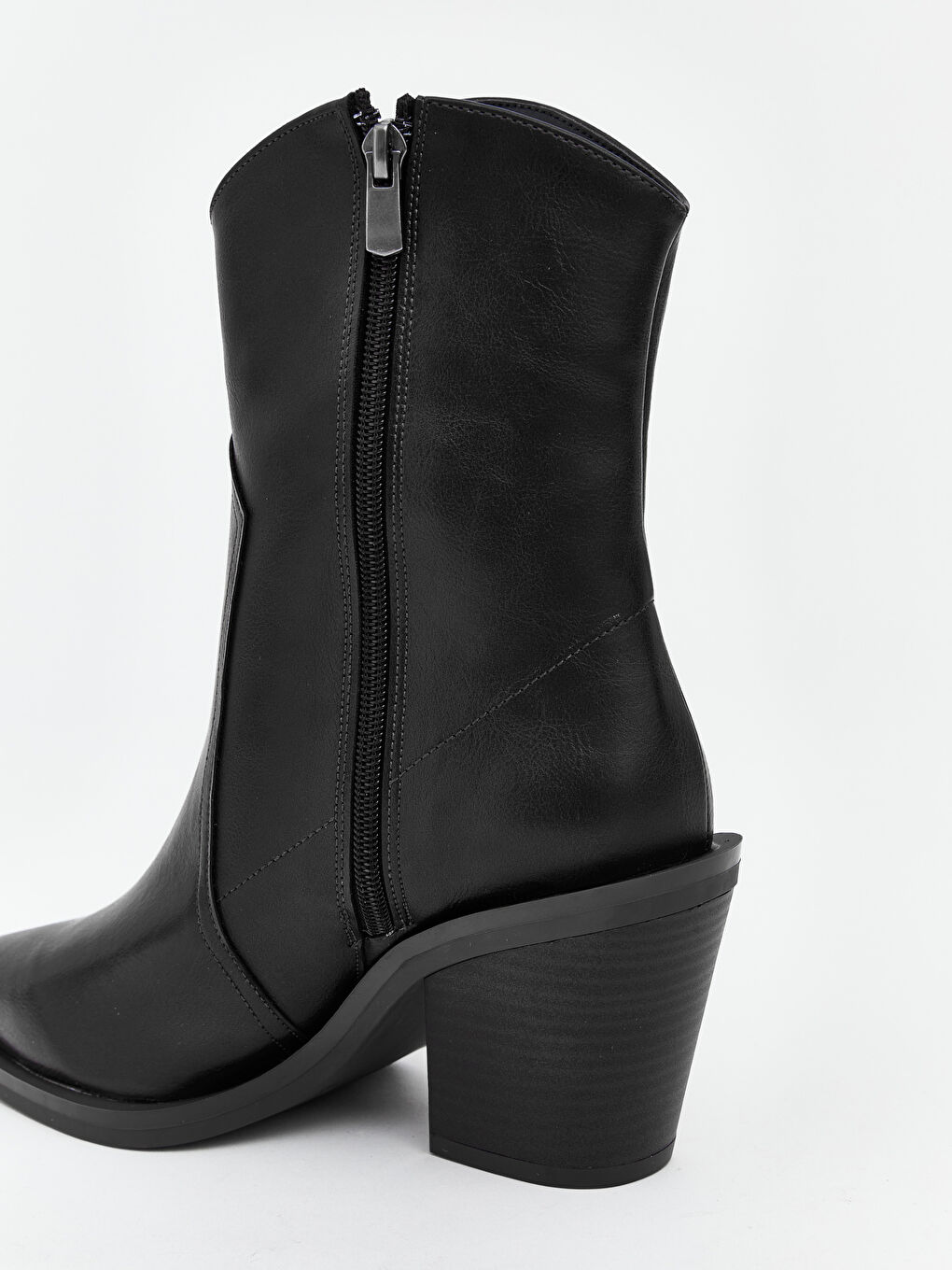 Siyah Deri Görünümlü Kadın Topuklu Ayakkabı-3