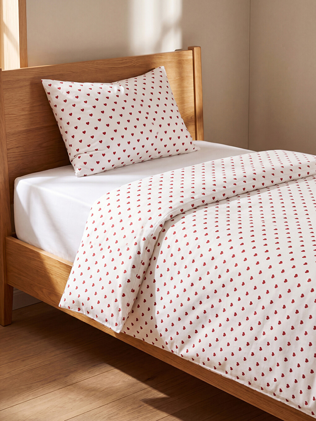 Heart Patterned Single Duvet Cover Set