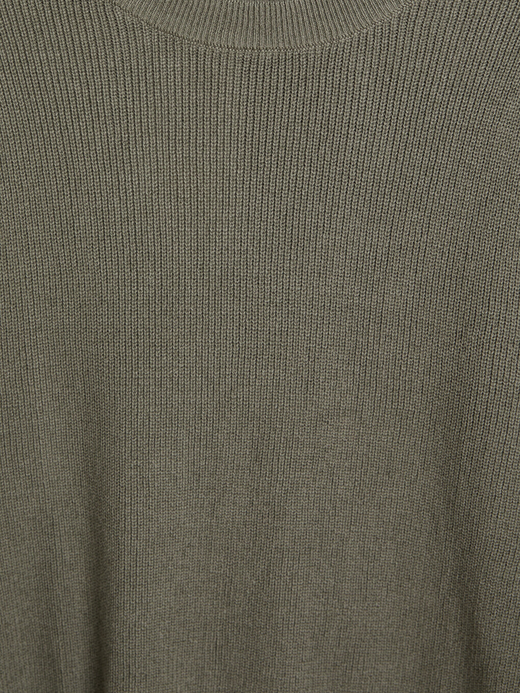 Man Green Sweater-2