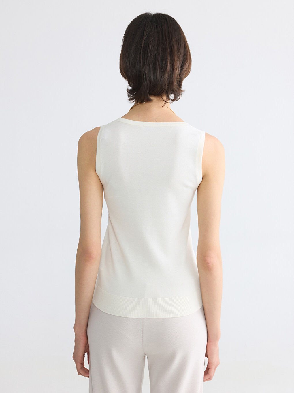 U Neck Women's Knitwear Tank Top-3
