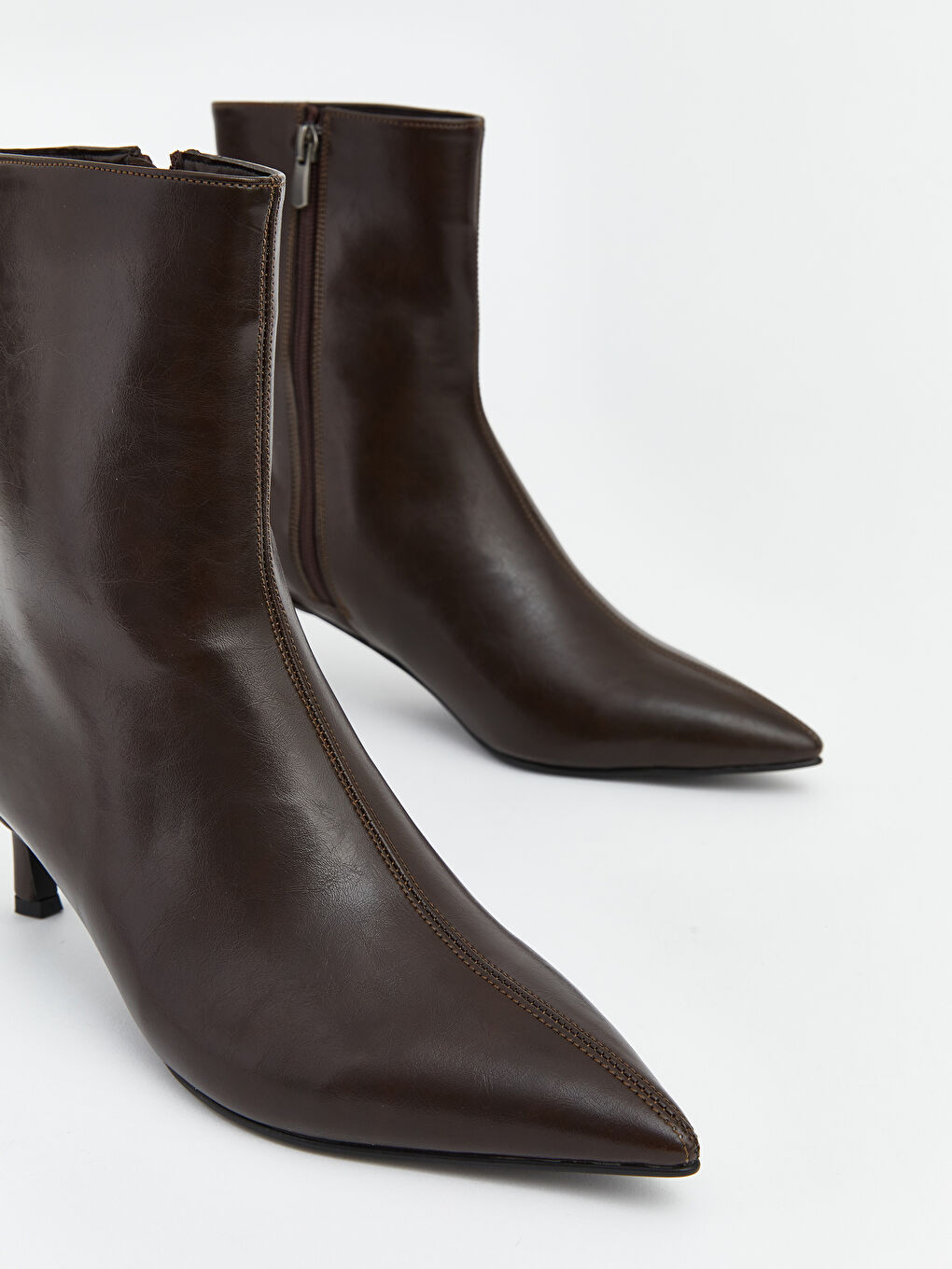 Kahverengi Deri Görünümlü Kadın Topuklu Ayakkabı-2