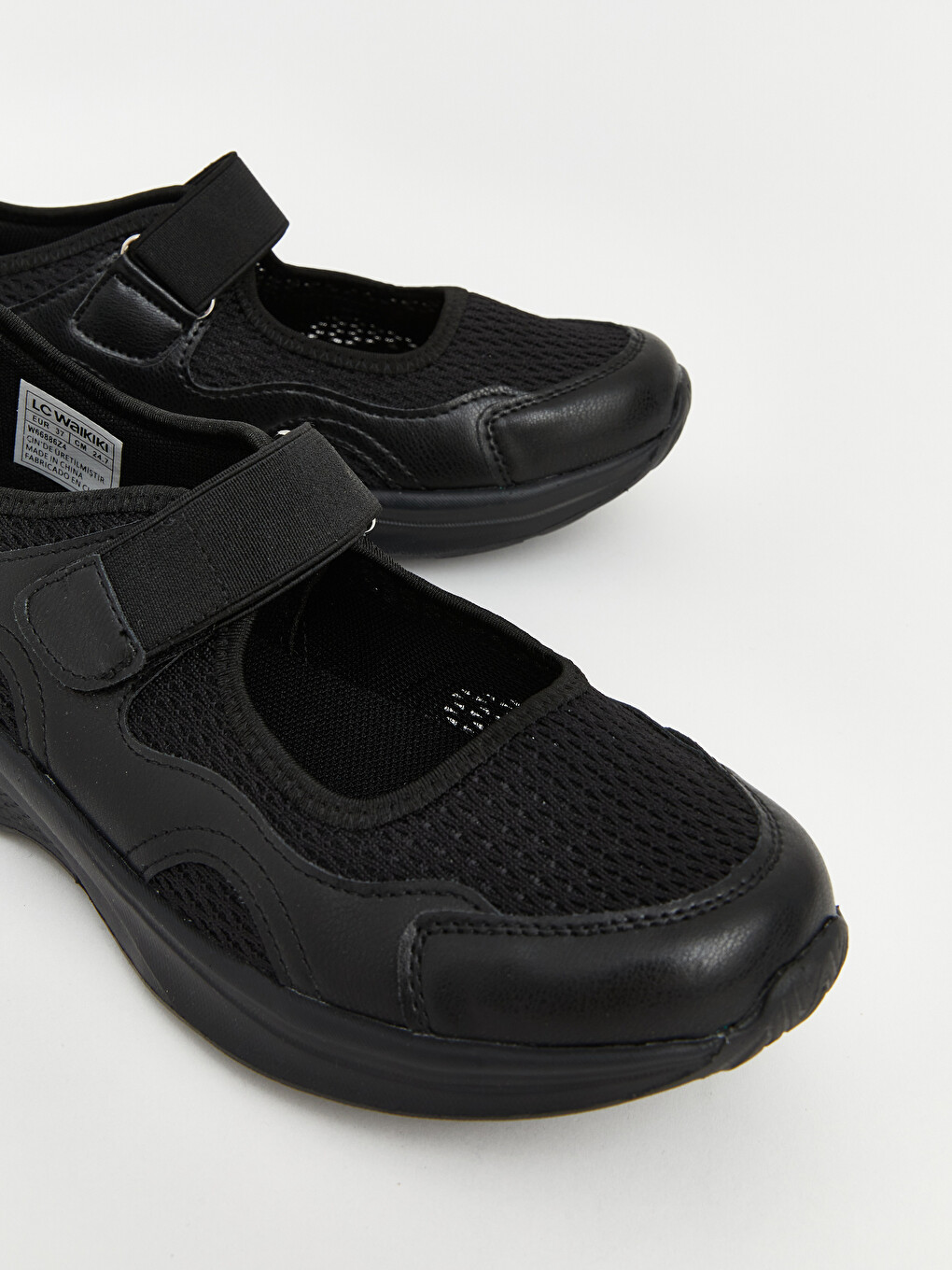 Girl Black Sneakers-2