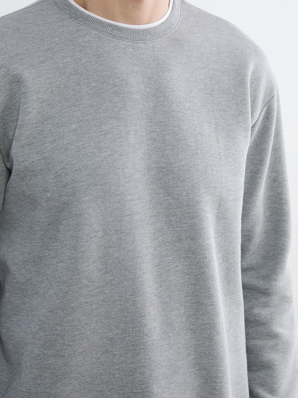 Gri Bisiklet Yaka Erkek Sweatshirt-2