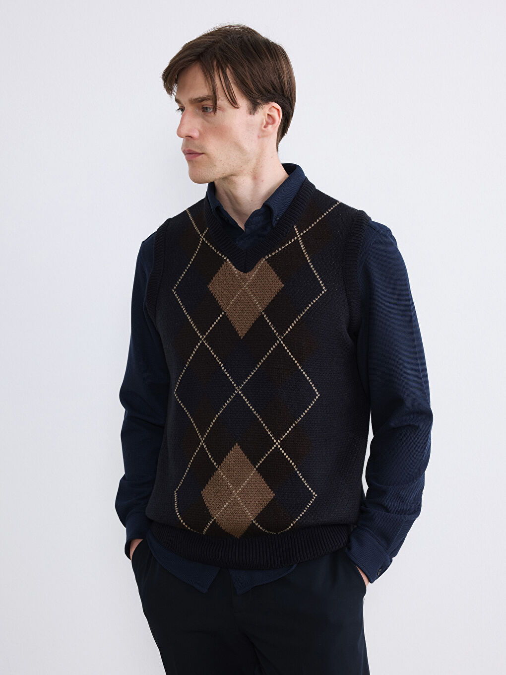 Lacivert V Yaka Baklava Desenli Erkek Triko Kazak