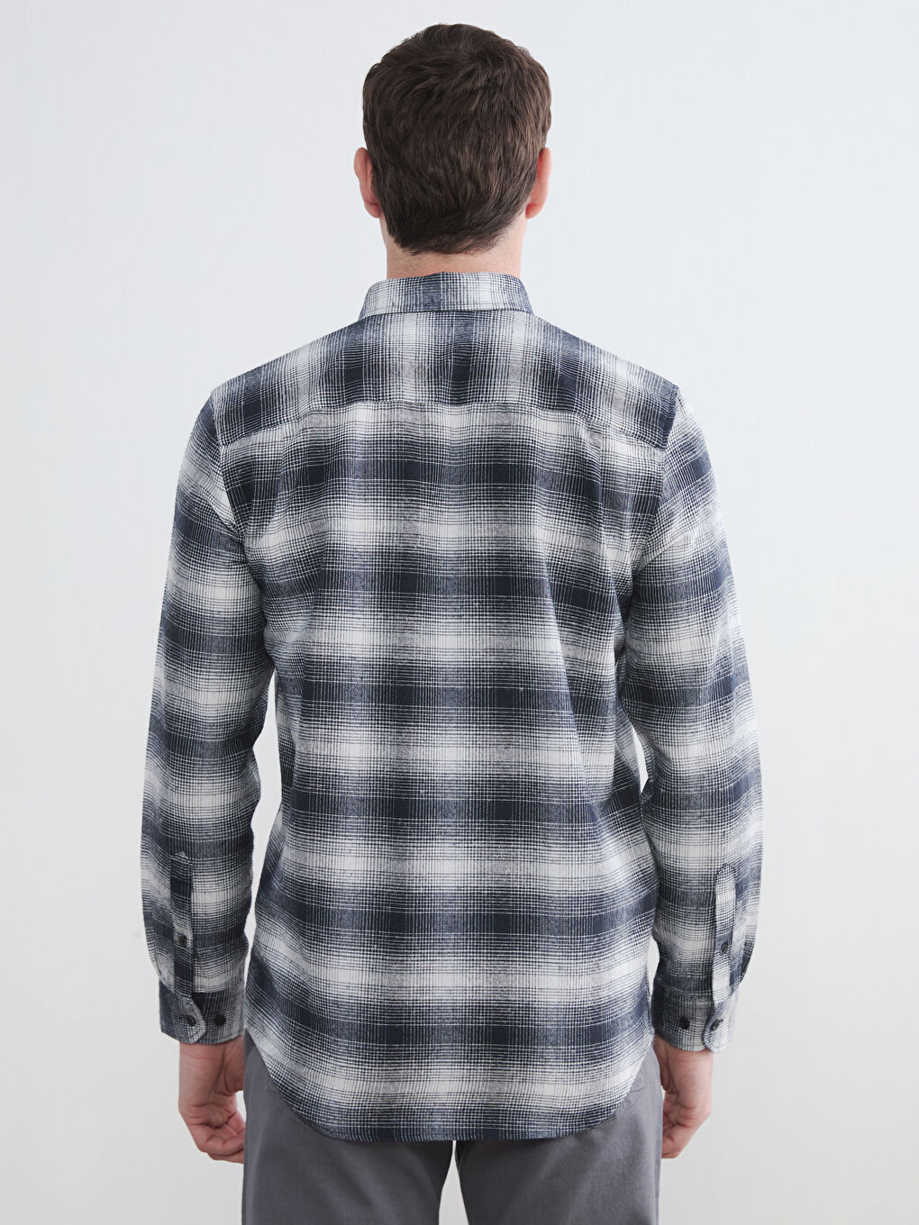 Siyah Regular Fit Yün Karışımlı Erkek Gömlek-3